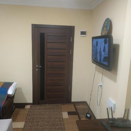 Central Lighthouse Apartment Yerevan Ngoại thất bức ảnh