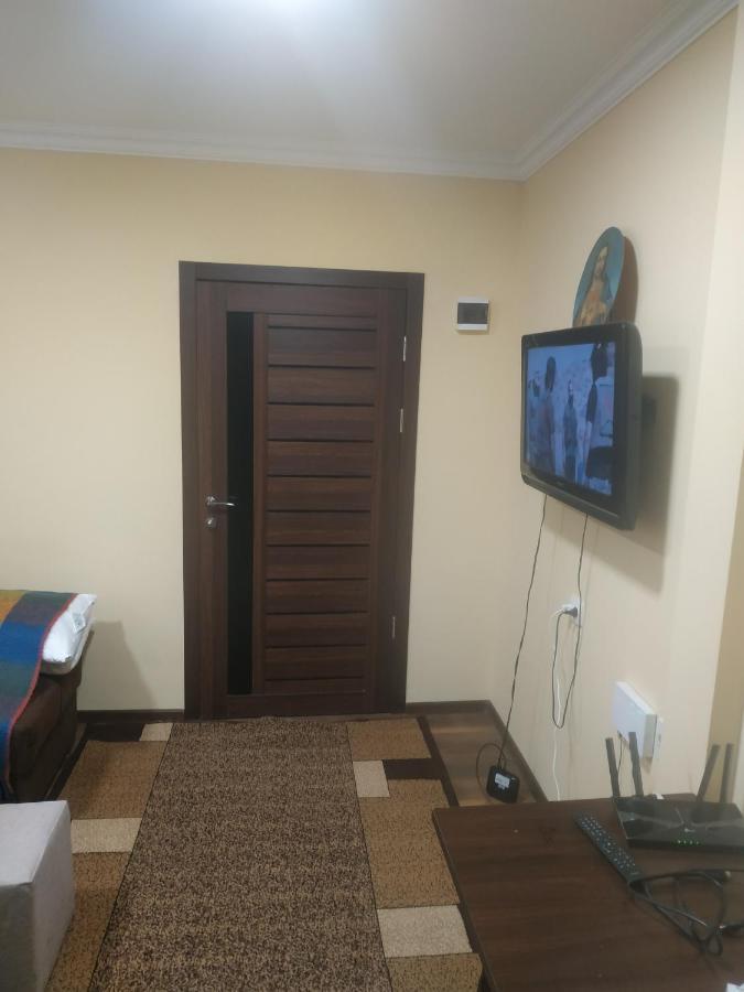 Central Lighthouse Apartment Yerevan Ngoại thất bức ảnh